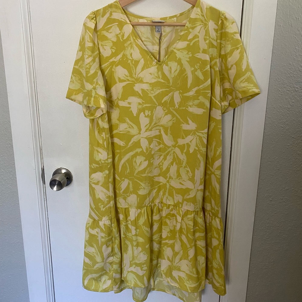 Yellow a new day dress